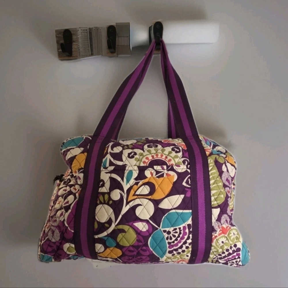 VERA BRADLEY Purple Floral Print Duffel Travel Weekender  Tote Bag